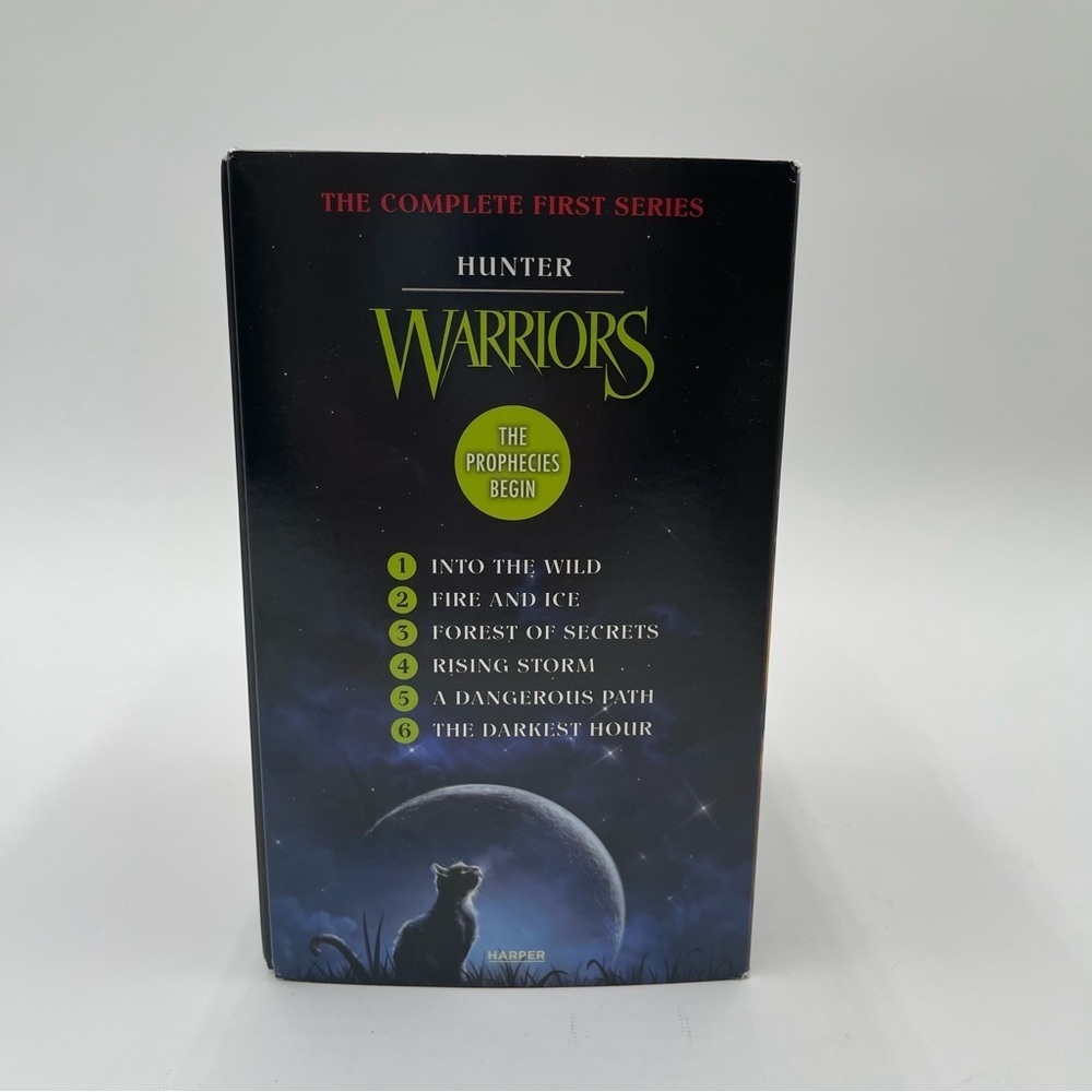 Warriors The Prophecy Box Set: Volumes 1 to 6: The Complete First Series - Picture 4 of 7